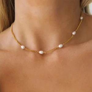 Choker "Aura" –Επιχρυσωμένη Αλυσίδα με Φυσικά Μαργαριτάρια