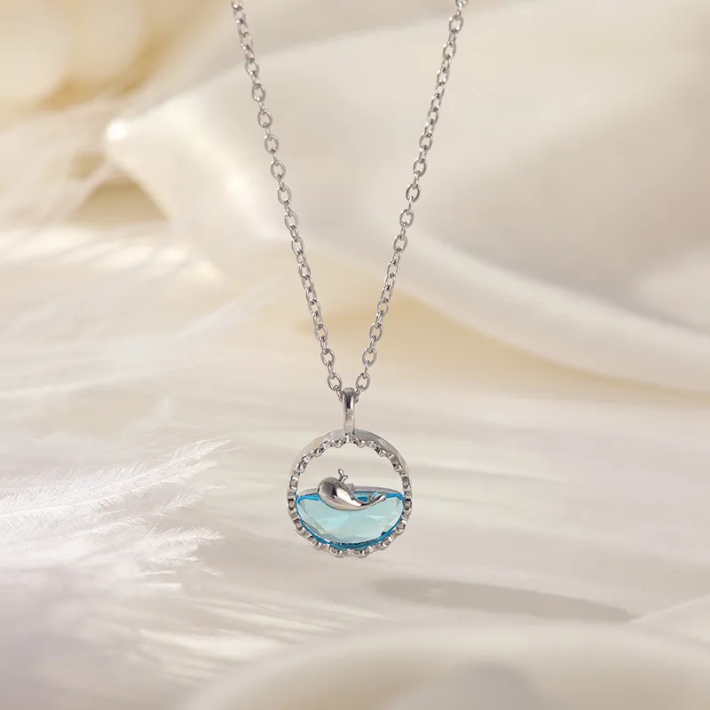 Silver Whale & Blue Crystal Necklace | Ασημένιο Κολιέ "Φάλαινα" σε Γαλάζιο Κρύσταλλο