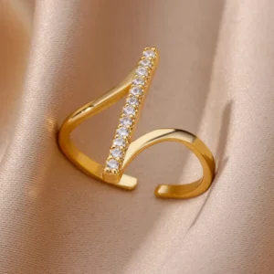 Χρυσό Δαχτυλίδι "Double Knot" με Ζιργκόν / Gold Double Knot Ring with Zirconia