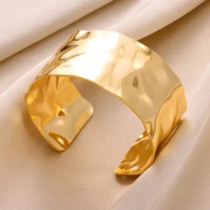 Golden Shimmer Slim Cuff | Χρυσή Χειροπέδα "Λάμψη της Ερήμου"