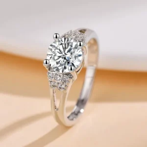 Μονόπετρο Δαχτυλίδι Moissanite 2ct με Ρυθμιζόμενη Βάση / 2ct Moissanite Solitaire Adjustable Ring