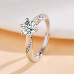 Δαχτυλίδι Moissanite 1ct με "Πλεκτή" Γάμπα & Ρυθμιζόμενη Βάση / 1ct Moissanite Twisted Band Adjustable Ring
