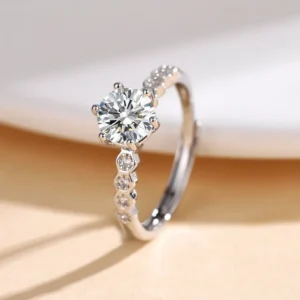 Eternal Oval Sparkle" – Ρυθμιζόμενο Μονόπετρο με Οβάλ Ζιργκόν & Pavé Στεφάνη