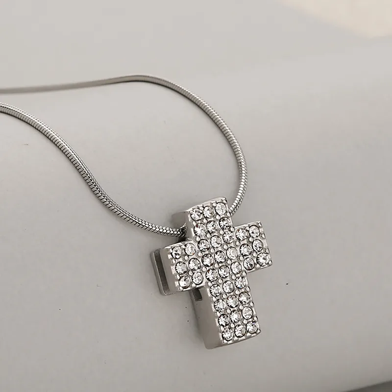 Κολιέ "Cross Sparkle & Sleek Serpent"