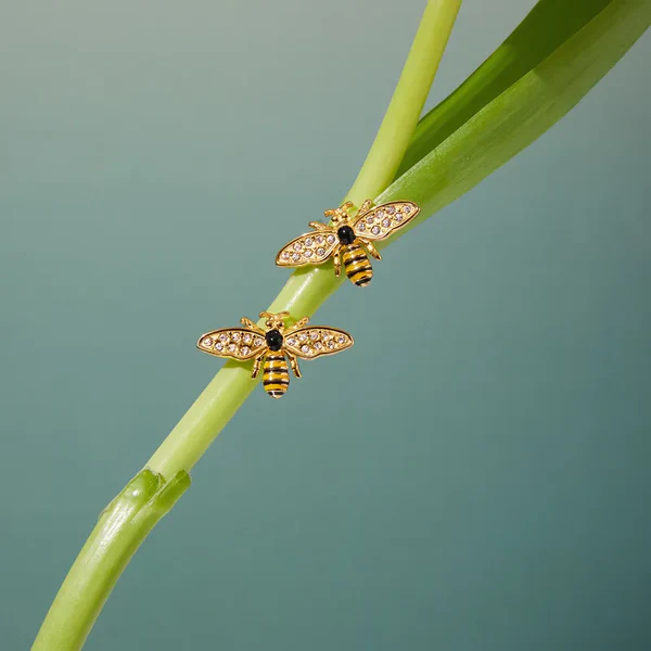 Γυναικεία Σκουλαρίκια Μέλισσες | Golden Bee Zircon Sparkle - Image 5